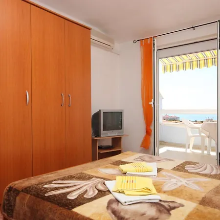 With A Parking Space Baska Voda, Makarska - 6872 * 巴什卡沃达